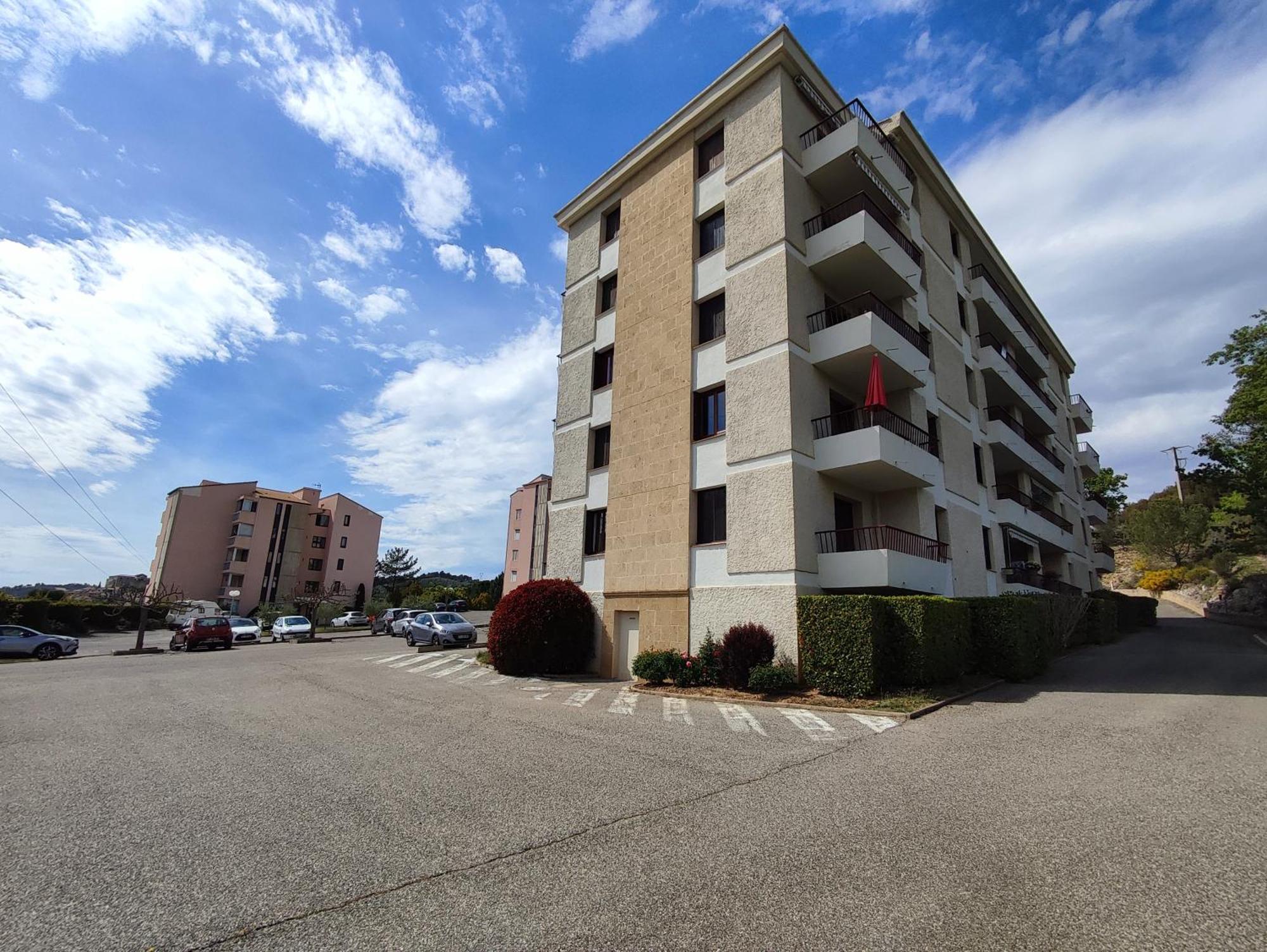 Le Cezanne - Climatise Avec Grande Terrasse Apartment Gréoux-les-Bains Exterior photo